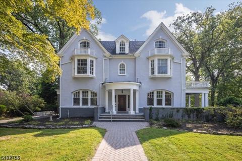 648 Berkeley Ave, Orange, NJ 07050 photo 1