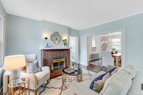 44 Cypress St, Millburn, NJ 07041 photo 3