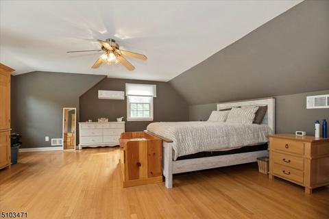60 Kathleen Ct, Wayne, NJ 07470 photo 17