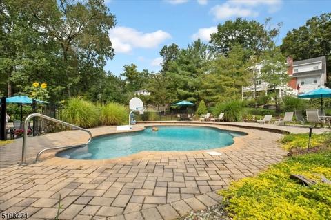 60 Kathleen Ct, Wayne, NJ 07470 photo 24
