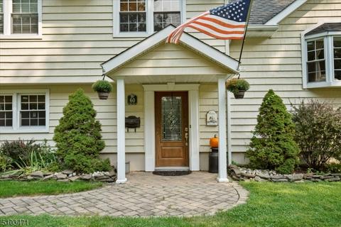 60 Kathleen Ct, Wayne, NJ 07470 photo 3
