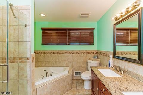 721 Loretta Ter, Plainfield, NJ 07062 photo 21