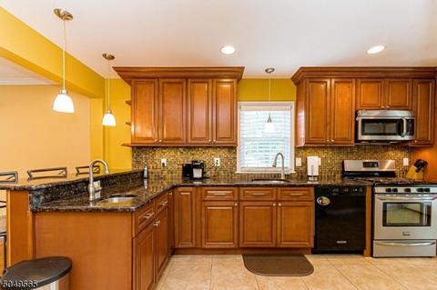 721 Loretta Ter, Plainfield, NJ 07062 photo 11