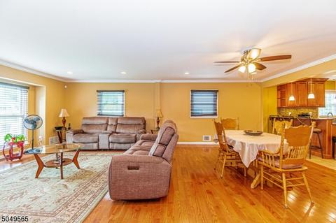 721 Loretta Ter, Plainfield, NJ 07062 photo 4