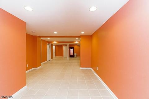 721 Loretta Ter, Plainfield, NJ 07062 photo 28