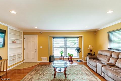 721 Loretta Ter, Plainfield, NJ 07062 photo 5
