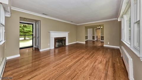 35 Lake Dr E, Wayne, NJ 07470 photo 7