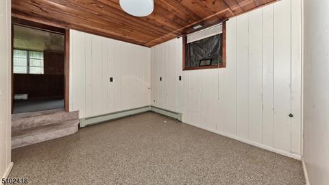 35 Lake Dr E, Wayne, NJ 07470 photo 26
