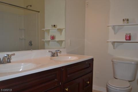 101 W Munson Ave, Dover, NJ 07801 photo 10