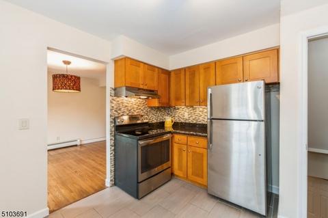 768 Springfield Ave #E2, Summit, NJ 07901 photo 3