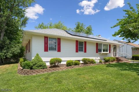 21 Blake Dr, Clark, NJ 07066 photo 1