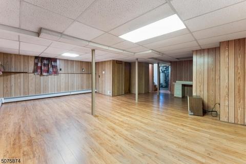 21 Blake Dr, Clark, NJ 07066 photo 15