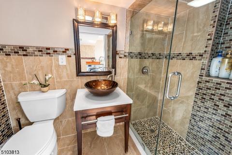 439 Halstead Rd, Union, NJ 07083 photo 15