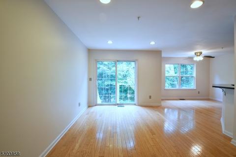 94 Carter Rd, Haskell, NJ 07420 photo 3