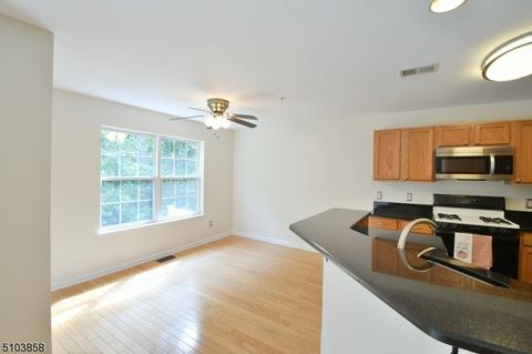94 Carter Rd, Haskell, NJ 07420 photo 5