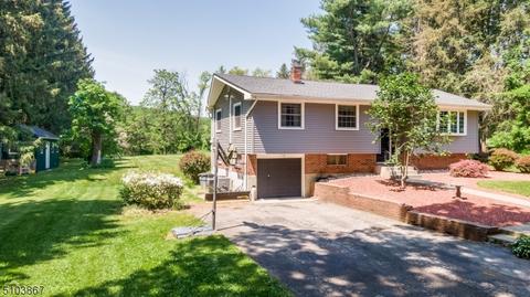 10 Echo Ln, Clinton, NJ 08809 photo 2