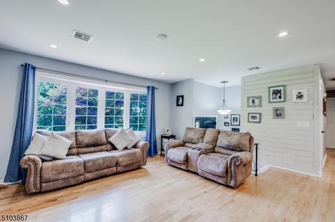 10 Echo Ln, Clinton, NJ 08809 photo 8