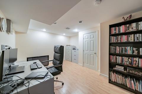18 Langdale Rd, Wayne, NJ 07470 photo 30