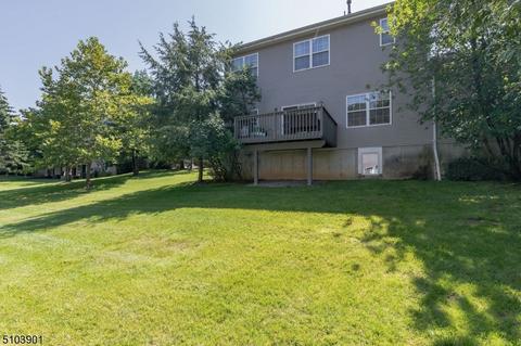 18 Langdale Rd, Wayne, NJ 07470 photo 3