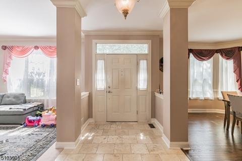 18 Langdale Rd, Wayne, NJ 07470 photo 4