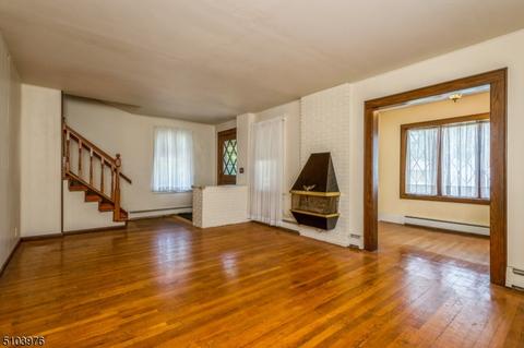 134 Giles Ave, Middlesex, NJ 08846 photo 2