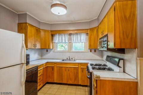 134 Giles Ave, Middlesex, NJ 08846 photo 10