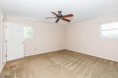 17 Judson Dr, Middlesex, NJ 08846 photo 14