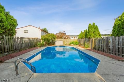 17 Judson Dr, Middlesex, NJ 08846 photo 6
