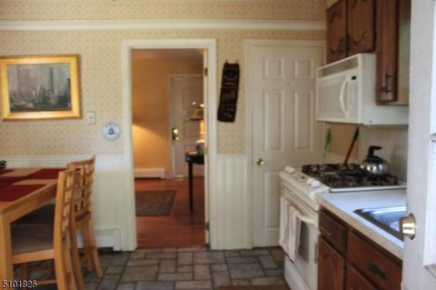 46 W Maple Ave, Bound Brook, NJ 08805 photo 12