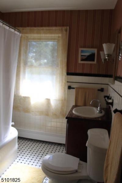 46 W Maple Ave, Bound Brook, NJ 08805 photo 21