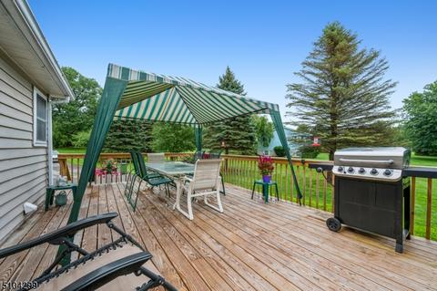 233 Blau Rd, Hackettstown, NJ 07840 photo 5