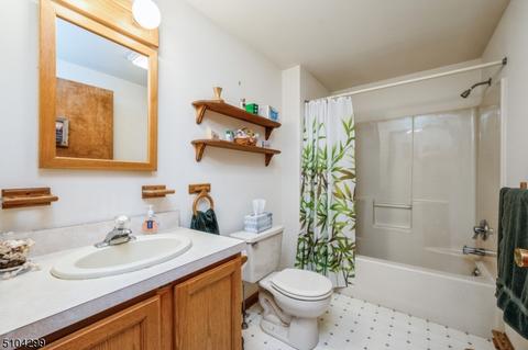 233 Blau Rd, Hackettstown, NJ 07840 photo 17