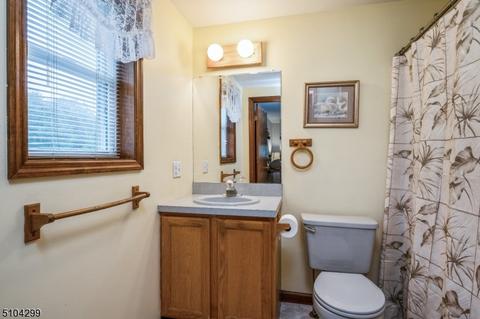 233 Blau Rd, Hackettstown, NJ 07840 photo 22