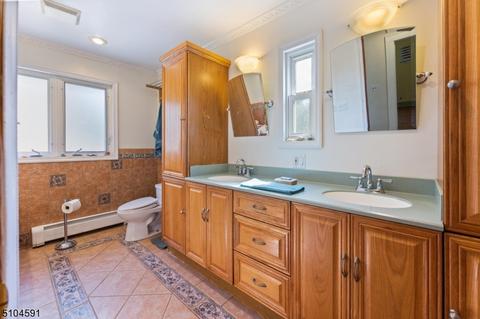 1230 Lansdowne Ter, Plainfield, NJ 07062 photo 18