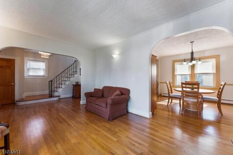 1230 Lansdowne Ter, Plainfield, NJ 07062 photo 5