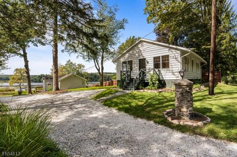 4 E Side Dr, Newton, NJ 07860 photo 2