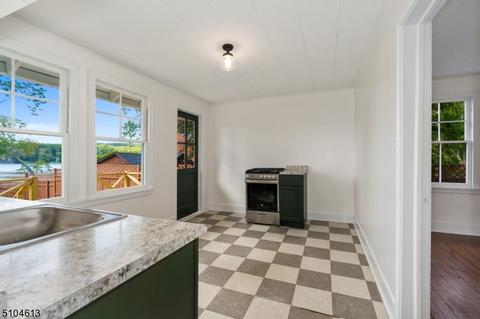 4 E Side Dr, Newton, NJ 07860 photo 15