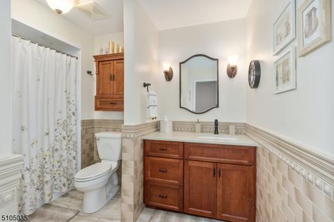 1008 Wetherburn Ct, Flemington, NJ 08822 photo 15