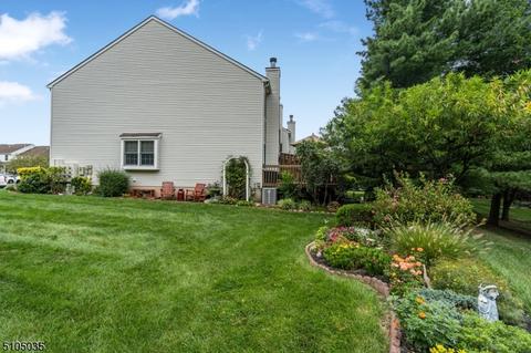 1008 Wetherburn Ct, Flemington, NJ 08822 photo 21