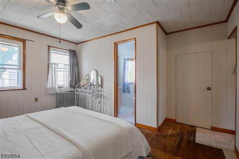 95 Halstead Ave, Wallington, NJ 07057 photo 14