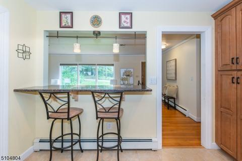 22 Schuyler Rd, Wayne, NJ 07470 photo 9