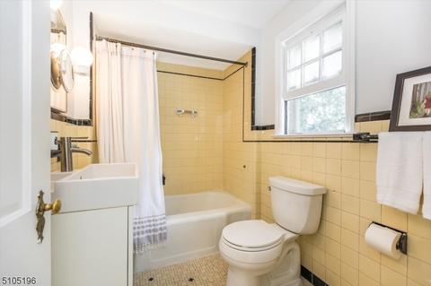 249 Grant Ave, Nutley, NJ 07110 photo 27