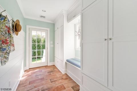 16 Blackburn Rd, Summit, NJ 07901 photo 22