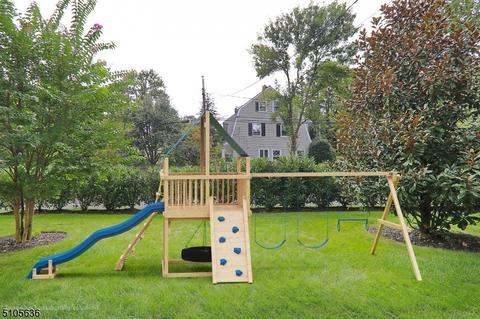 16 Blackburn Rd, Summit, NJ 07901 photo 13