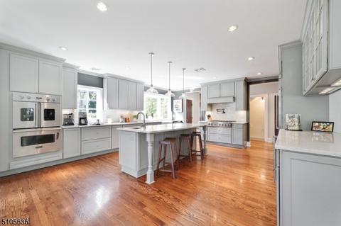 16 Blackburn Rd, Summit, NJ 07901 photo 20