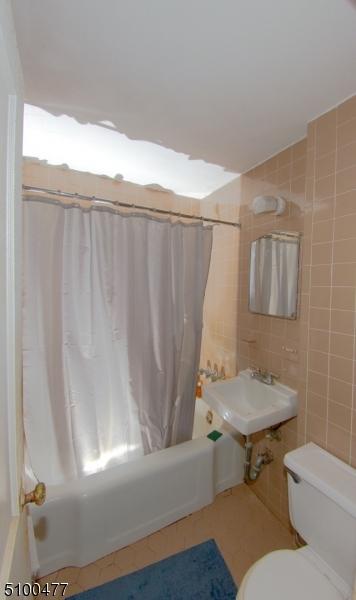 16 Kyle Dr, Dover, NJ 07801 photo 10