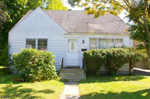 16 Kyle Dr, Dover, NJ 07801 photo 1
