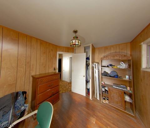 16 Kyle Dr, Dover, NJ 07801 photo 9