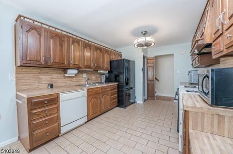 2525 Crane Pl, Union, NJ 07083 photo 11