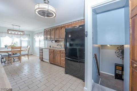 2525 Crane Pl, Union, NJ 07083 photo 9